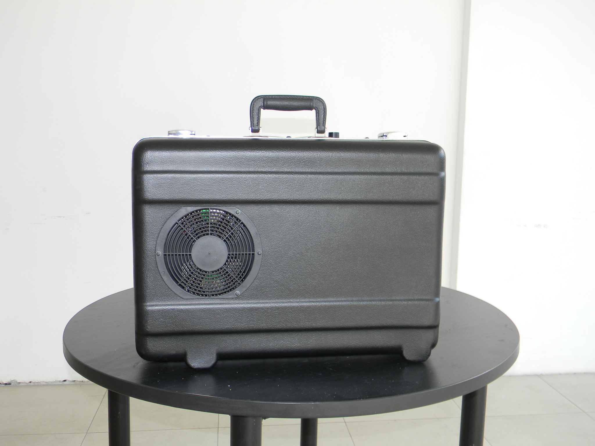 Briefcase Jammer PJ90